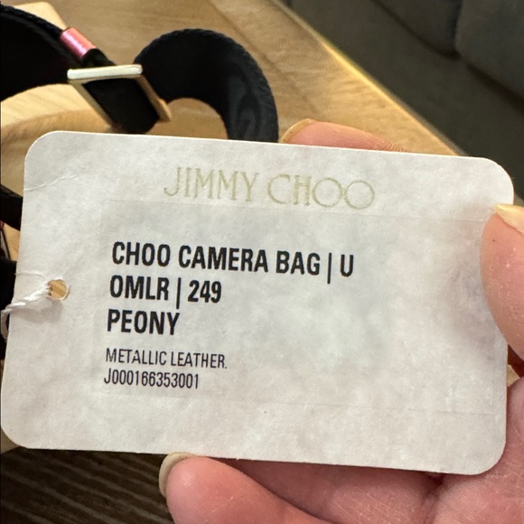 NWT Jimmy Choo Metallic Calfskin Logo Camera Bag in peony pink leather. - Picture 5 of 13
